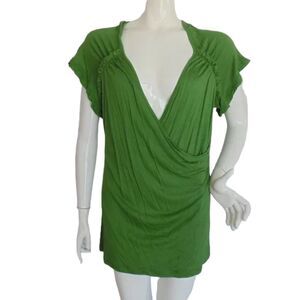 new Torrid Top, 1, Cactus Green, Short sleeve/Ruffle, Button accents, Surplice V